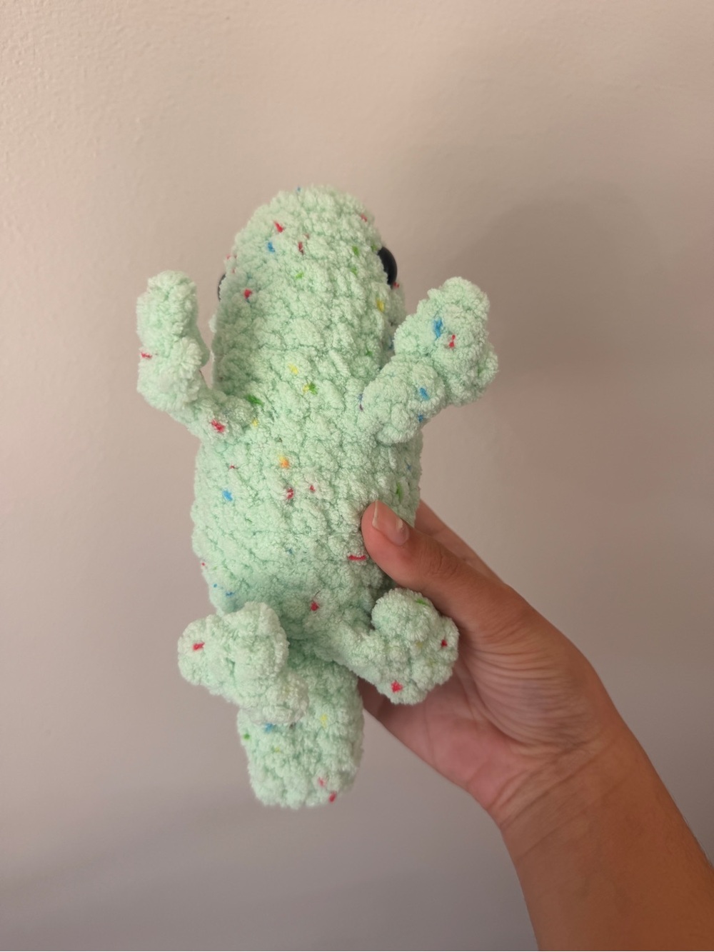 Crochet Chameleon - Picture 5 of 6